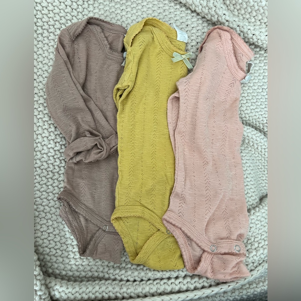Kate Quinn Pointelle Onesie Bundle